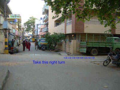 3right turn2.jpg (45200 bytes)