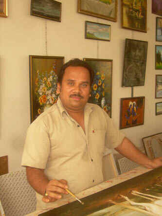 amar9575.JPG (43833 bytes)