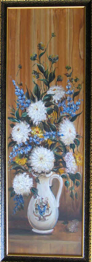 012.JPG (39964 bytes)