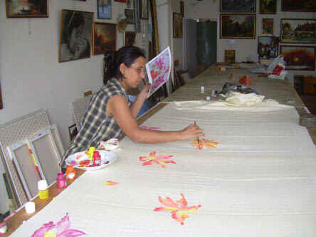 fabricpaintingpicture01.JPG (17495 bytes)